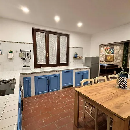 Hébergement de vacances With Pool In The Heart Of Umbria